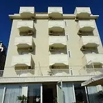 Orchidea Hotel 3*