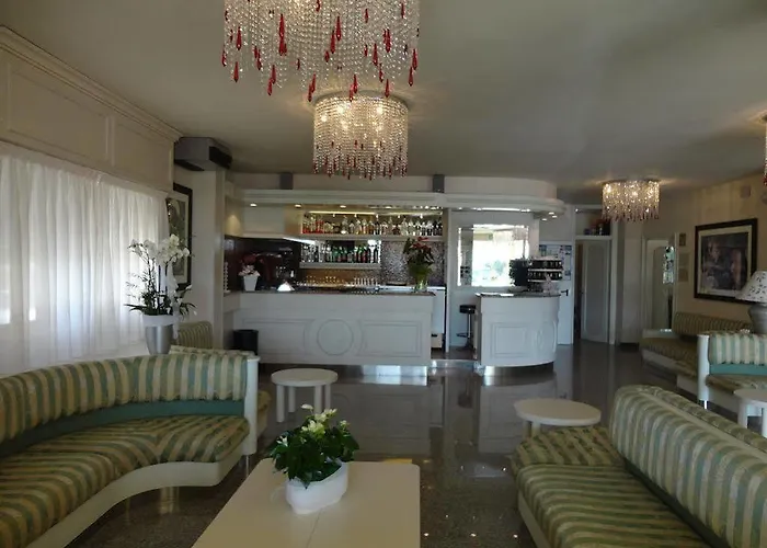 Orchidea Hotel 3*