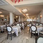 Orchidea فندق تّشيرفييا