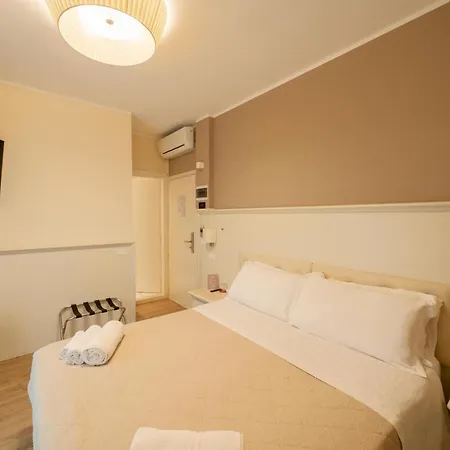 Hotell Orchidea 3*