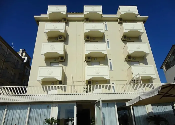 Orchidea Hotel 3*